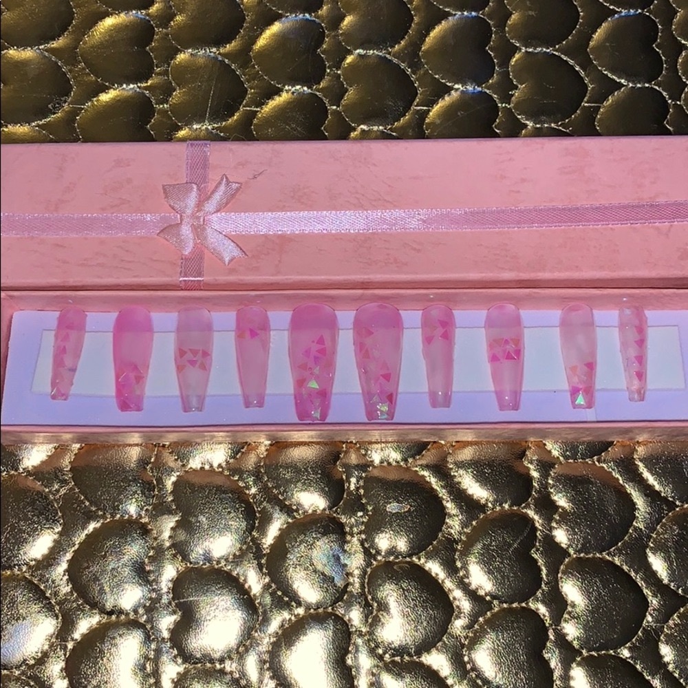 Jelly pink Mermaid GLOW press ons LAST ONE ( Medium )